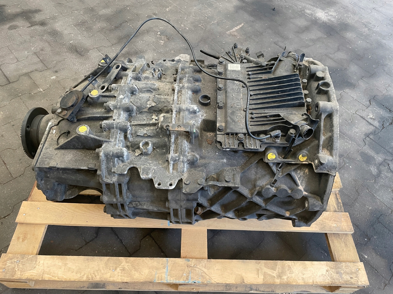 SKRZYNIA BIEGÓW MAN TGS TGX EURO 6 12AS2330TD - Caja de cambios para Camión: foto 3 SKRZYNIA BIEGÓW MAN TGS TGX EURO 6 12AS2330TD - Caja de cambios para Camión: foto 3