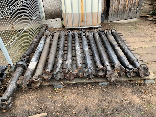 WAŁ NAPĘDOWY MAN TGA TGX TGS CENA OD 100 ZŁ - Palier para Camión: foto 3 WAŁ NAPĘDOWY MAN TGA TGX TGS CENA OD 100 ZŁ - Palier para Camión: foto 3