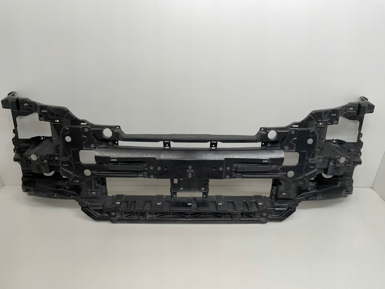 ZDERZAK MAN TGS TG3 TG 3 WSPORNIK WZMOCNIENIE - Parachoques para Camión: foto 1 ZDERZAK MAN TGS TG3 TG 3 WSPORNIK WZMOCNIENIE - Parachoques para Camión: foto 1