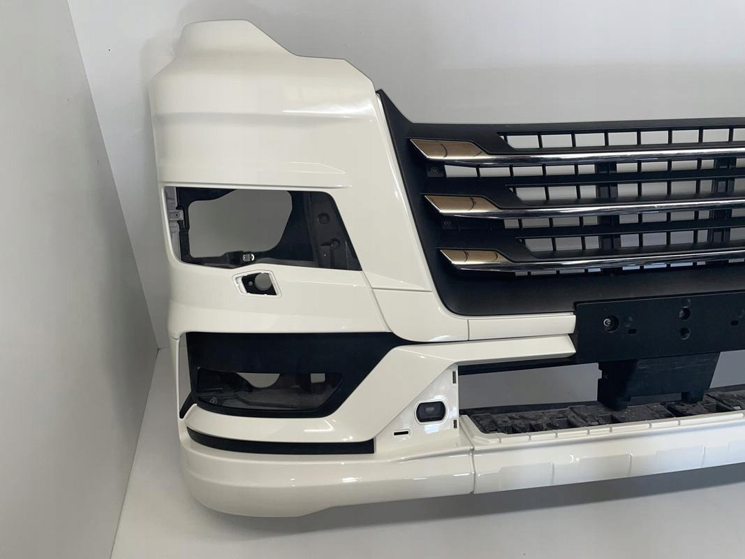 ZDERZAK MAN TGX 3 TG3 TGX3 EURO 6 NOWY MODEL 2021 - Parachoques para Camión: foto 5 ZDERZAK MAN TGX 3 TG3 TGX3 EURO 6 NOWY MODEL 2021 - Parachoques para Camión: foto 5