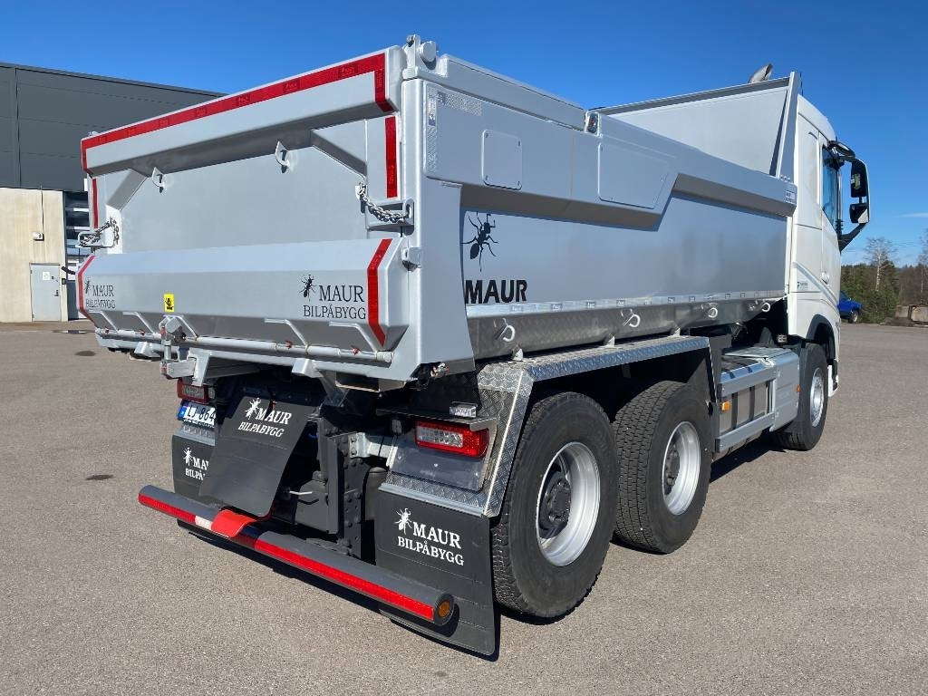 Volvo FH 540 - Camión volquete: foto 3 Volvo FH 540 - Camión volquete: foto 3