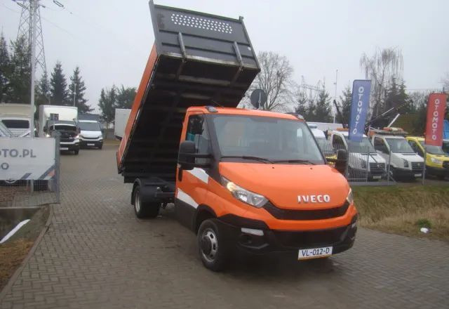Furgoneta basculante Iveco DAILY 35 C 3-STONNA WYWROTKA: foto 11 Furgoneta basculante Iveco DAILY 35 C 3-STONNA WYWROTKA: foto 11