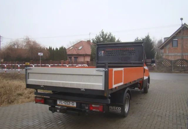 Furgoneta basculante Iveco DAILY 35 C 3-STONNA WYWROTKA: foto 18 Furgoneta basculante Iveco DAILY 35 C 3-STONNA WYWROTKA: foto 18