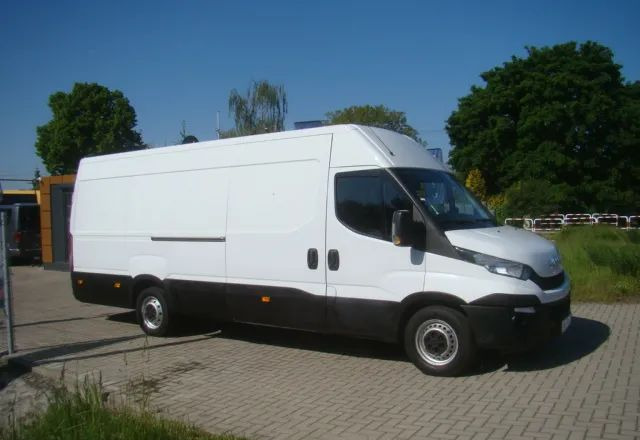 Iveco DAILY 35 S 15 MAXI L4 H2 KLIMATRONIC - Furgón: foto 4 Iveco DAILY 35 S 15 MAXI L4 H2 KLIMATRONIC - Furgón: foto 4