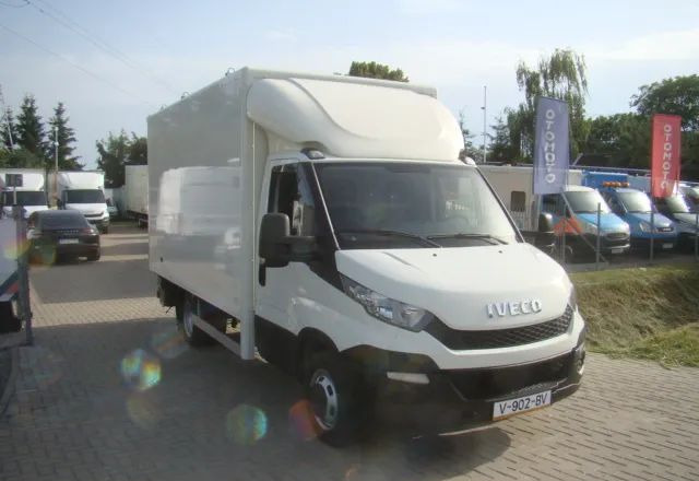 Iveco DAILY 40 C 15 3.0TDI 3.5T DMC WINDA 1000KG1000KG - Furgoneta caja cerrada: foto 4 Iveco DAILY 40 C 15 3.0TDI 3.5T DMC WINDA 1000KG1000KG - Furgoneta caja cerrada: foto 4