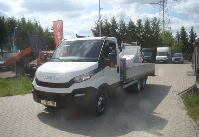 Iveco DAILY 40 C 17 3.0TDI CLIXSTAR PRAWOJAZDY E DO B 3400KGŁADOWNOŚCI - Furgoneta caja abierta: foto 1 Iveco DAILY 40 C 17 3.0TDI CLIXSTAR PRAWOJAZDY E DO B 3400KGŁADOWNOŚCI - Furgoneta caja abierta: foto 1