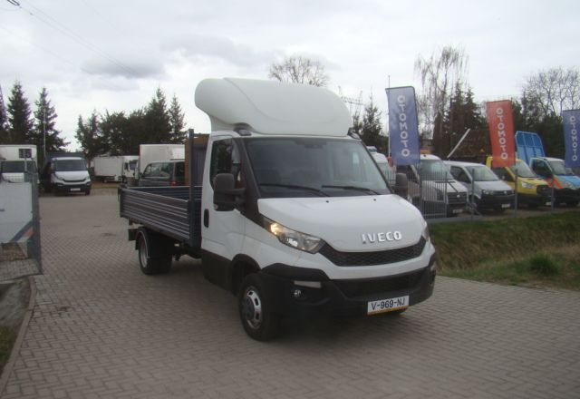 Iveco DAILY 50 C 17 3.0TDI 3-STONNA WYWROYKA - Furgoneta basculante: foto 5 Iveco DAILY 50 C 17 3.0TDI 3-STONNA WYWROYKA - Furgoneta basculante: foto 5