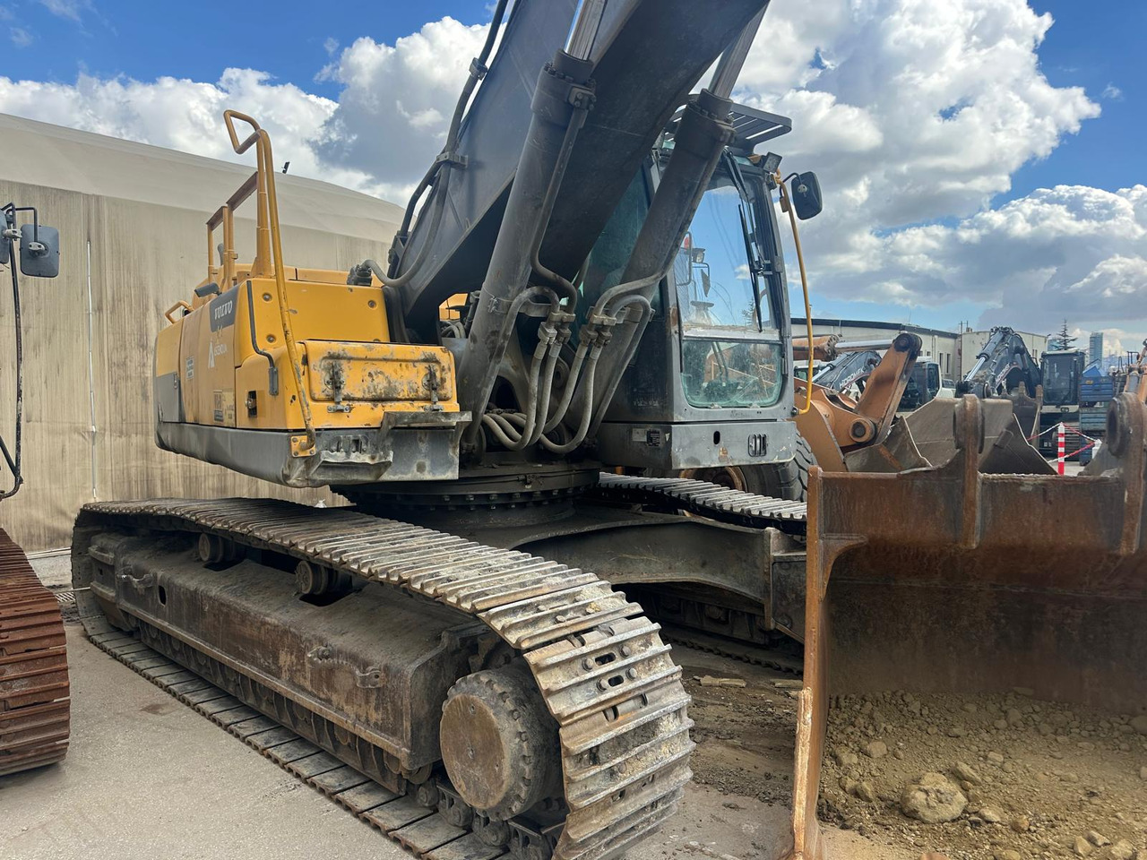 Maquinaria de construcción VOLVO EC480D LC: foto 8 Maquinaria de construcción VOLVO EC480D LC: foto 8