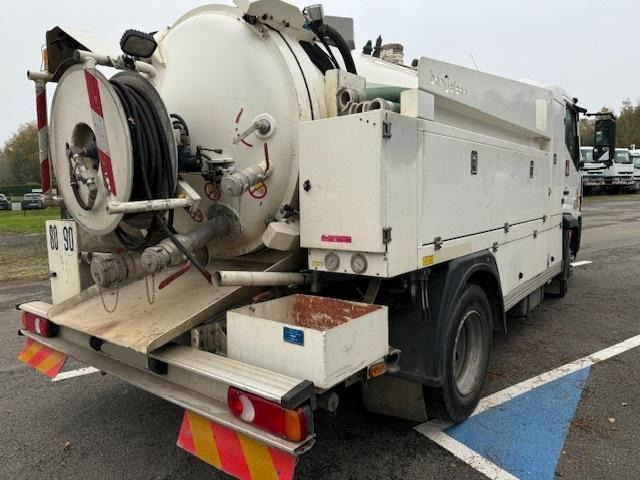 Renault D-Series - Limpieza de alcantarillado: foto 4 Renault D-Series - Limpieza de alcantarillado: foto 4