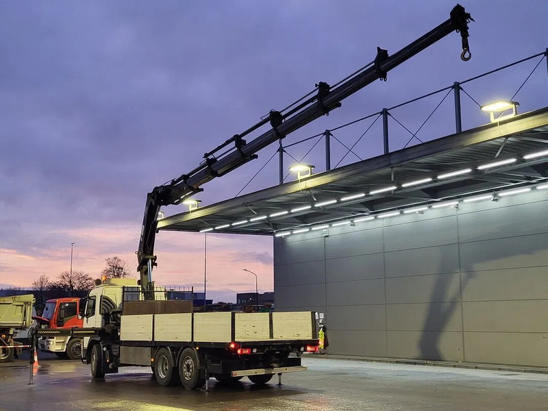 Volvo FM 400 Automatic Euro4 Clima Cruise PTO Camera Euro4 2007 - Camión grúa: foto 3 Volvo FM 400 Automatic Euro4 Clima Cruise PTO Camera Euro4 2007 - Camión grúa: foto 3