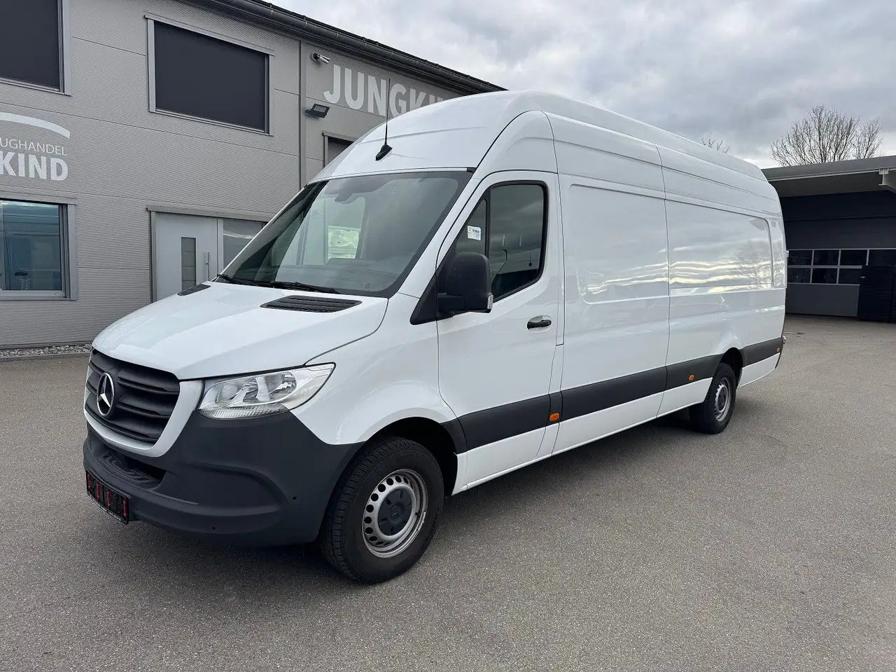 Mercedes-Benz Sprinter 317 CDI Maxi Lang Extralang XXL MBUX - Furgón: foto 1 Mercedes-Benz Sprinter 317 CDI Maxi Lang Extralang XXL MBUX - Furgón: foto 1