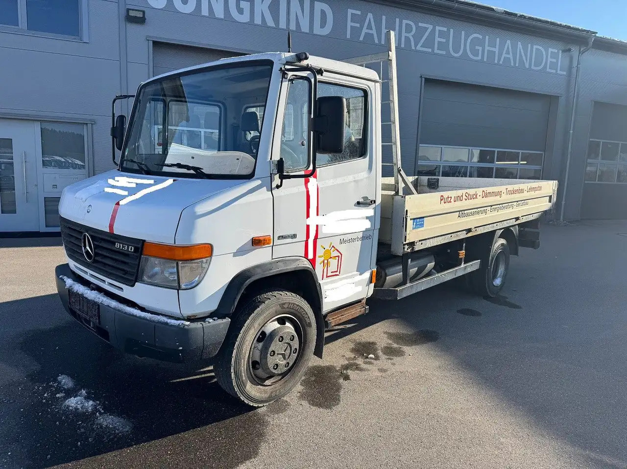 Mercedes-Benz Vario 813D Pritsche Lang AHK - Camión volquete: foto 1 Mercedes-Benz Vario 813D Pritsche Lang AHK - Camión volquete: foto 1