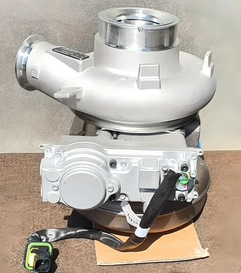 Nowa Turbosprężarka HE500VG DAFXF 106 Euro 6 POLIFT MX13 - Turbocompresor para Camión: foto 4 Nowa Turbosprężarka HE500VG DAFXF 106 Euro 6 POLIFT MX13 - Turbocompresor para Camión: foto 4