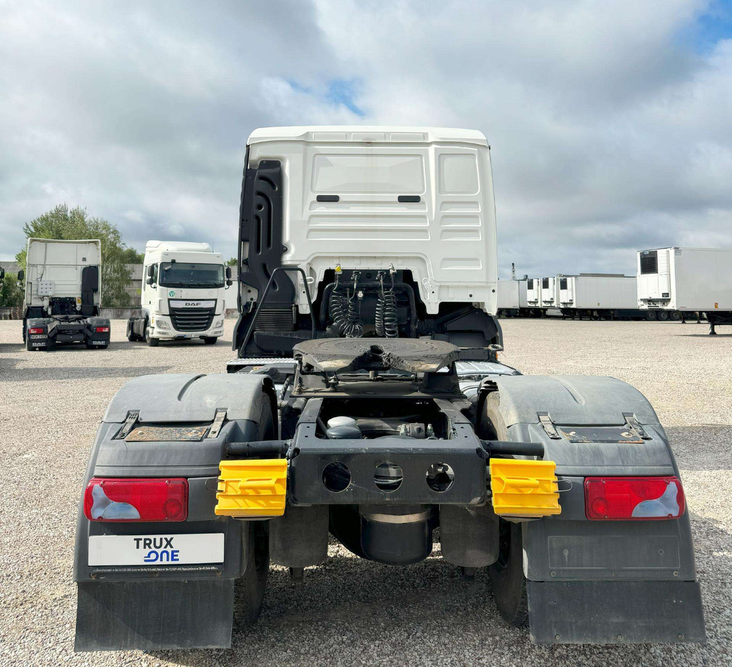 MAN TGX 18.460 4X2 BLS HIDRAULIKA - Cabeza tractora: foto 5 MAN TGX 18.460 4X2 BLS HIDRAULIKA - Cabeza tractora: foto 5