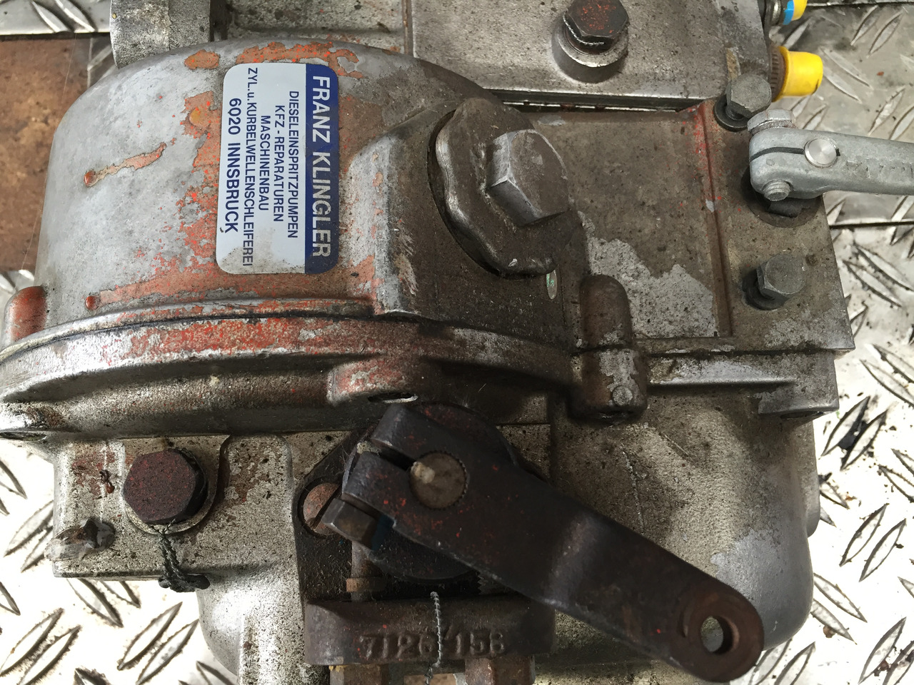 Gebrauchte Einspritzpumpe VOLVO Radlader, Typ : NNL6H80 / 359GRVWECI6 - Bomba de combustible para Camión: foto 2 Gebrauchte Einspritzpumpe VOLVO Radlader, Typ : NNL6H80 / 359GRVWECI6 - Bomba de combustible para Camión: foto 2