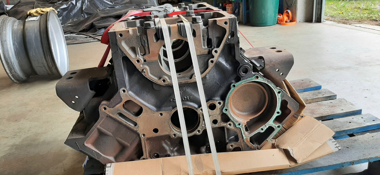 Gebrauchter Motorblock MB Actros 1844, Euro 5, Typ : OM 501 LA, Artikel - Nr. : A 541 010 21 05 - Bloque de cilindros para Camión: foto 2 Gebrauchter Motorblock MB Actros 1844, Euro 5, Typ : OM 501 LA, Artikel - Nr. : A 541 010 21 05 - Bloque de cilindros para Camión: foto 2