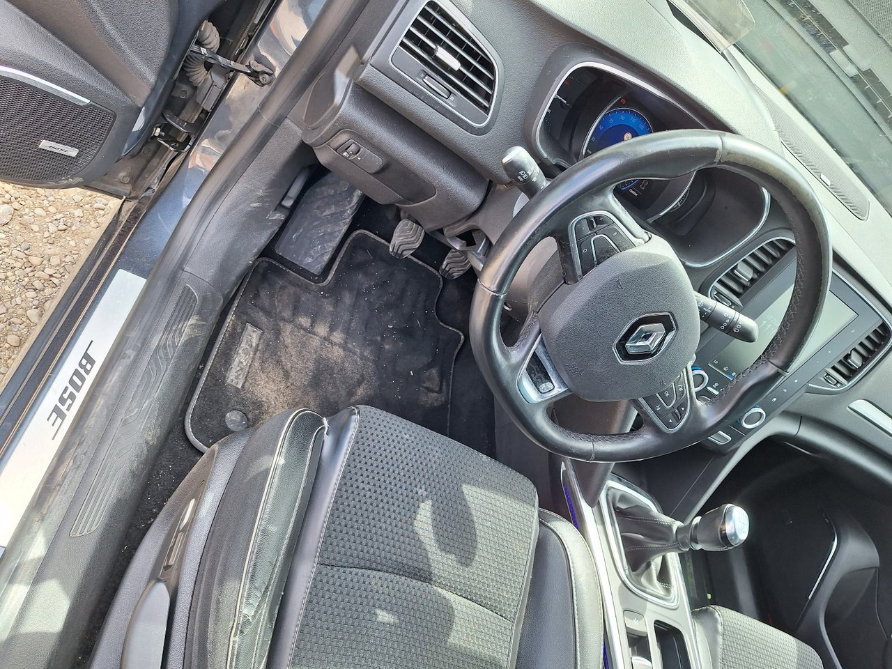 Renault Megane Blue dCi 95, zamjena - Berlina: foto 3 Renault Megane Blue dCi 95, zamjena - Berlina: foto 3