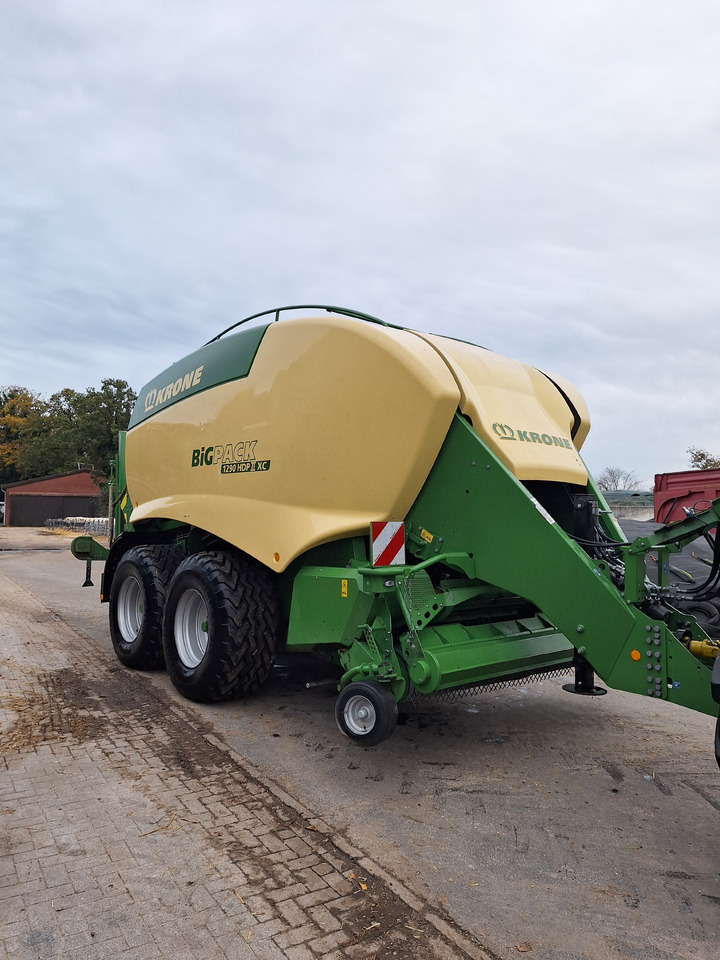 Krone Big Pack 1290 XC HDP II - Empacadora de pacas cuadradas: foto 1 Krone Big Pack 1290 XC HDP II - Empacadora de pacas cuadradas: foto 1