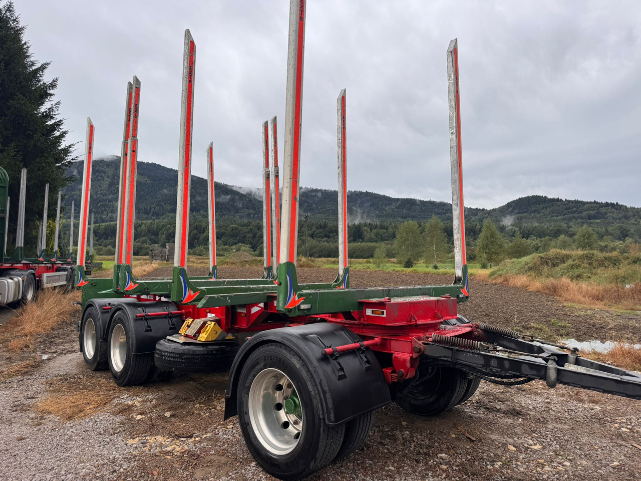 PRZYCZEPA - Remolque maderero: foto 2 PRZYCZEPA - Remolque maderero: foto 2