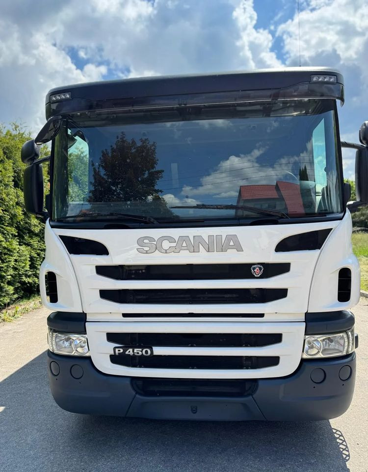 Scania Scania P 450 / CHŁODNIA + WINDA / 23 PALETY / EURO6 / OŚ SKRĘTNA / CARRIER/ ASO - Camión frigorífico: foto 5 Scania Scania P 450 / CHŁODNIA + WINDA / 23 PALETY / EURO6 / OŚ SKRĘTNA / CARRIER/ ASO - Camión frigorífico: foto 5