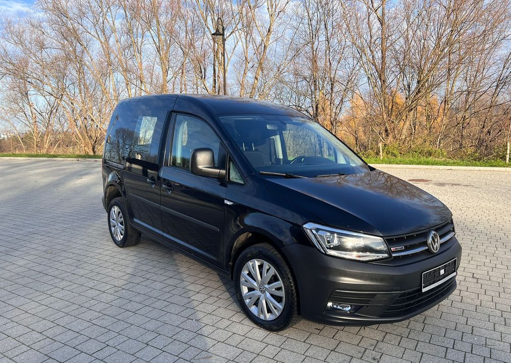Volkswagen CADDY/2.0/4X4/ SPROWADZONY na/1 WŁ/FV23%/SERWISOWANY/VW/FORD/OPEL/CITROEN - Furgón: foto 1 Volkswagen CADDY/2.0/4X4/ SPROWADZONY na/1 WŁ/FV23%/SERWISOWANY/VW/FORD/OPEL/CITROEN - Furgón: foto 1