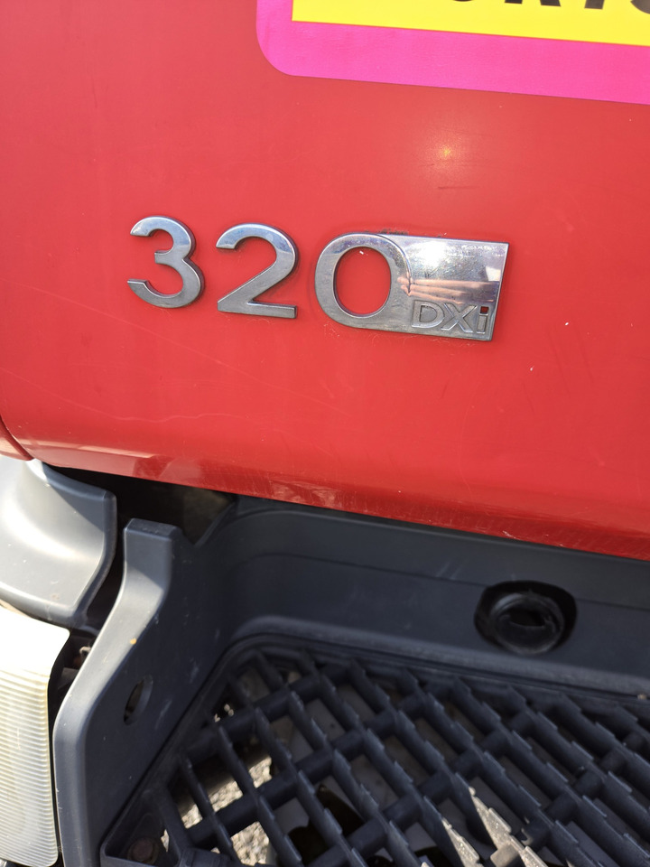 Renault 320DXI - Camión portacontenedore/ Intercambiable: foto 5 Renault 320DXI - Camión portacontenedore/ Intercambiable: foto 5