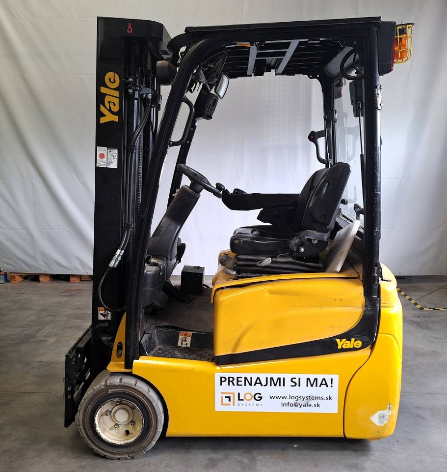 Yale ERP15VT - Carretilla elevadora eléctrica: foto 1 Yale ERP15VT - Carretilla elevadora eléctrica: foto 1