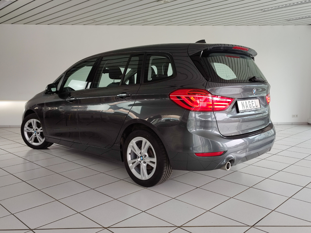 BMW 216 i Gran Tourer Advantage RTTI Navi Apple DAB PDC - Coche familiar: foto 5 BMW 216 i Gran Tourer Advantage RTTI Navi Apple DAB PDC - Coche familiar: foto 5