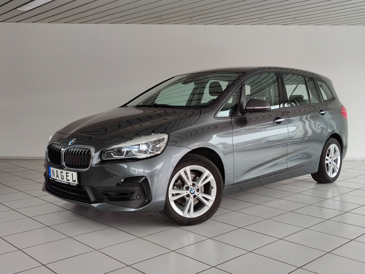 BMW 216 i Gran Tourer Advantage RTTI Navi Apple DAB PDC - Coche familiar: foto 1 BMW 216 i Gran Tourer Advantage RTTI Navi Apple DAB PDC - Coche familiar: foto 1