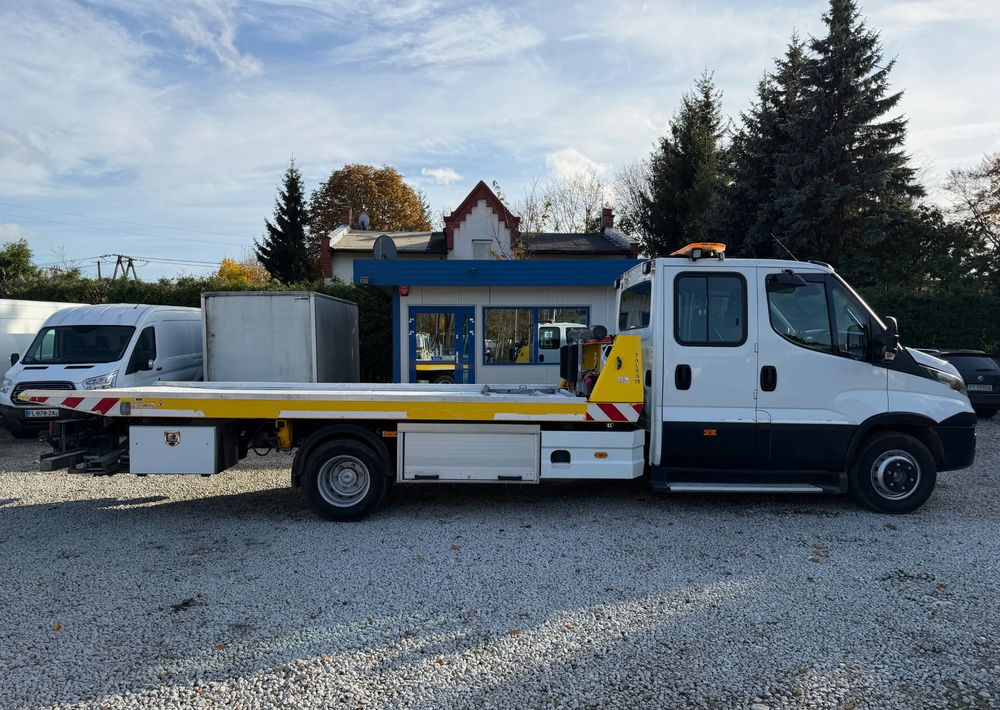 Iveco Daily 70C18 Pomoc drogowa Laweta 2019r Hi-Matic - Grua de remolque autos: foto 4 Iveco Daily 70C18 Pomoc drogowa Laweta 2019r Hi-Matic - Grua de remolque autos: foto 4