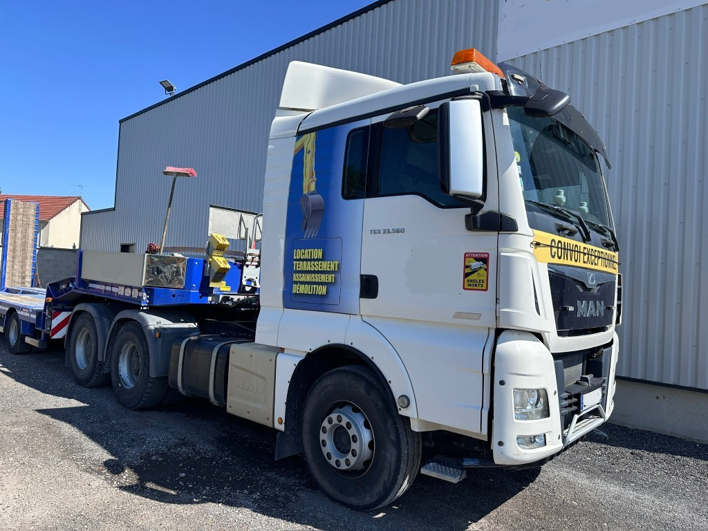 MAN TGX 33.560 - Cabeza tractora: foto 2 MAN TGX 33.560 - Cabeza tractora: foto 2