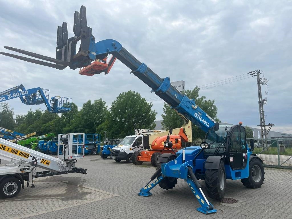 Genie GTH 4018 - Manipulador telescópico: foto 5 Genie GTH 4018 - Manipulador telescópico: foto 5