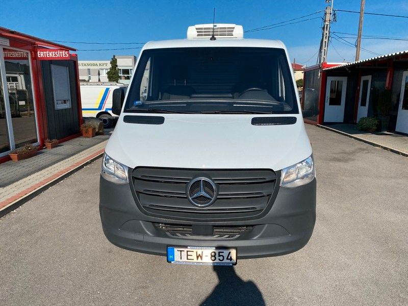 Mercedes-Benz Sprinter III Kasten FWD 211/215 CDI FWD L2 - Furgoneta frigorifica: foto 1 Mercedes-Benz Sprinter III Kasten FWD 211/215 CDI FWD L2 - Furgoneta frigorifica: foto 1