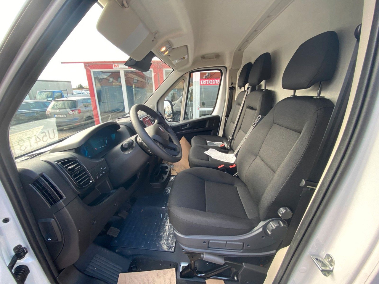 Furgoneta pequeña Peugeot Boxer: foto 8