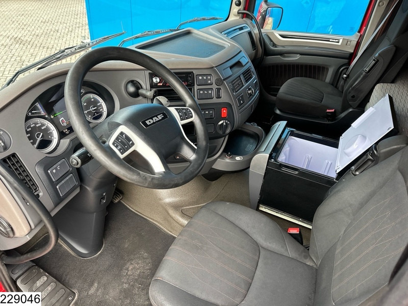 DAF XF 480 EURO 6, Standairco - Cabeza tractora: foto 5 DAF XF 480 EURO 6, Standairco - Cabeza tractora: foto 5
