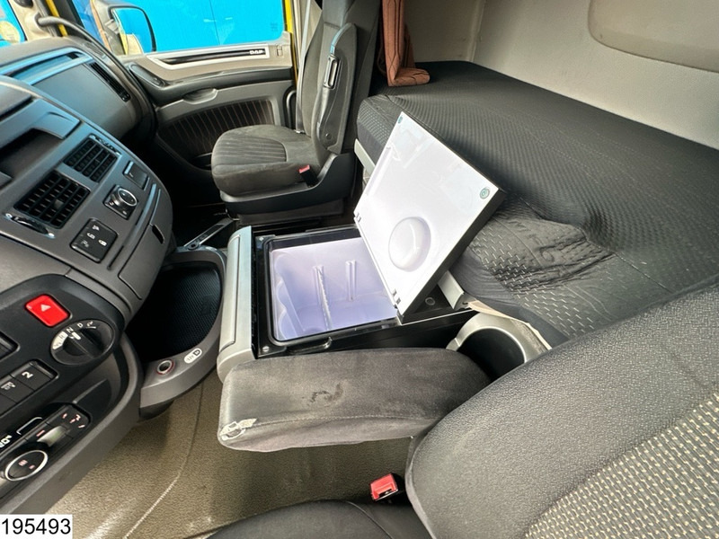 Cabeza tractora DAF XF 530 6X2, EURO 6, Retarder, Hub reduction: foto 9 Cabeza tractora DAF XF 530 6X2, EURO 6, Retarder, Hub reduction: foto 9