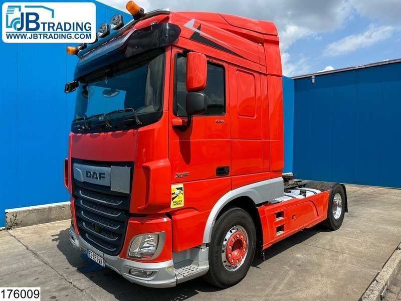 DAF XF 530 EURO 6, Retarder, Hydraulic, Standairco - Cabeza tractora: foto 1 DAF XF 530 EURO 6, Retarder, Hydraulic, Standairco - Cabeza tractora: foto 1
