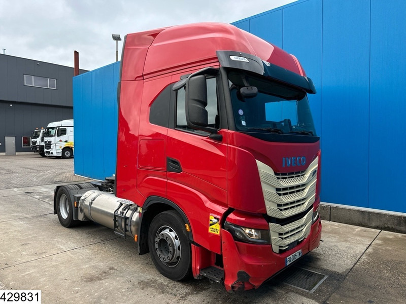Iveco S way 460 LNG, EURO 6, Retarder - Cabeza tractora: foto 2 Iveco S way 460 LNG, EURO 6, Retarder - Cabeza tractora: foto 2
