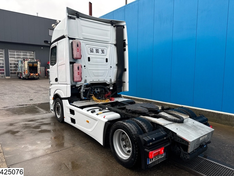 Mercedes-Benz Actros 1845 EURO 6, Retarder, PTO, Gigaspace, Lowdeck - Cabeza tractora: foto 4 Mercedes-Benz Actros 1845 EURO 6, Retarder, PTO, Gigaspace, Lowdeck - Cabeza tractora: foto 4