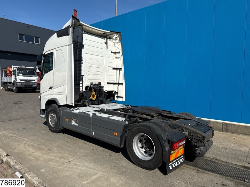 Volvo FH 420 EURO 6 - Cabeza tractora: foto 4 Volvo FH 420 EURO 6 - Cabeza tractora: foto 4