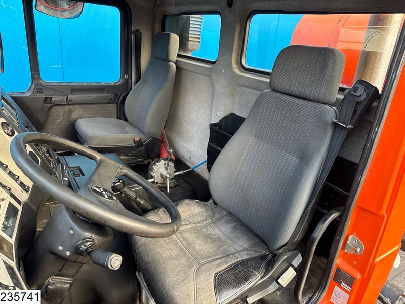 Camión hormigonera MAN 27 293 6x4, Manual transmission, Steel suspension: foto 8 Camión hormigonera MAN 27 293 6x4, Manual transmission, Steel suspension: foto 8