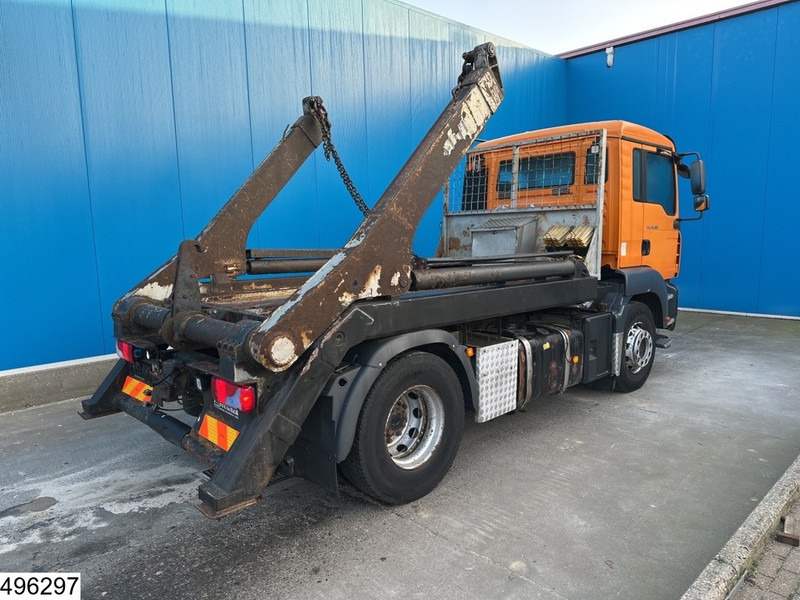 MAN TGA 18 360 Manual - Camión portacontenedor de cadenas: foto 5 MAN TGA 18 360 Manual - Camión portacontenedor de cadenas: foto 5