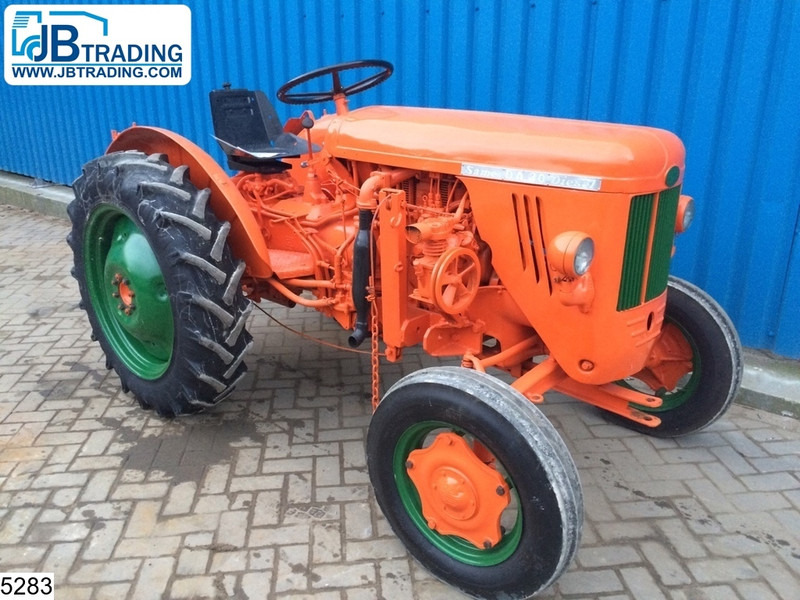 Same DA 30 2WD - Tractor: foto 1 Same DA 30 2WD - Tractor: foto 1