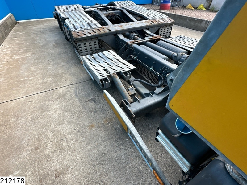 Scania P 450 - Camión portavehículos: foto 2 Scania P 450 - Camión portavehículos: foto 2