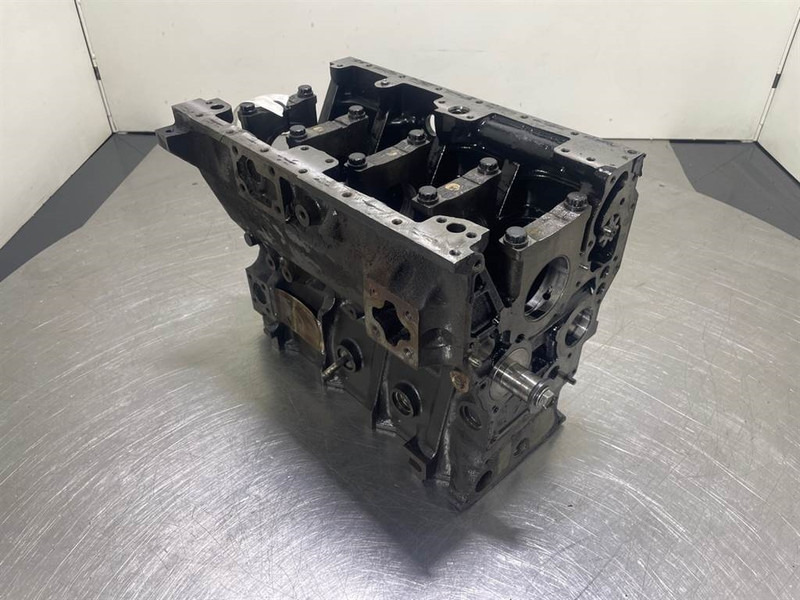 Motor para Maquinaria de construcción Ahlmann AS900-Cummins B3.3T-4989845-Crankcase/Unterblock: foto 8