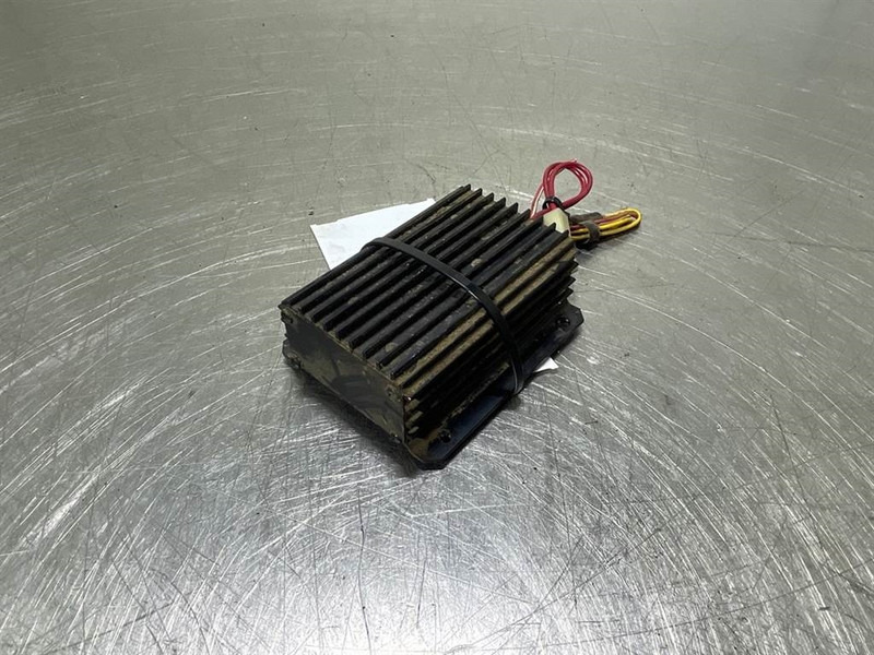 Ahlmann AZ14-4107105A-AC/DC Converter/Spannungswandler - Sistema eléctrico para Maquinaria de construcción: foto 3 Ahlmann AZ14-4107105A-AC/DC Converter/Spannungswandler - Sistema eléctrico para Maquinaria de construcción: foto 3