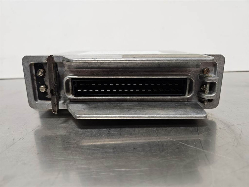 Ahlmann AZ14-ZF EST34-6009062402-Control box/Steuermodul - Sistema eléctrico para Maquinaria de construcción: foto 4 Ahlmann AZ14-ZF EST34-6009062402-Control box/Steuermodul - Sistema eléctrico para Maquinaria de construcción: foto 4