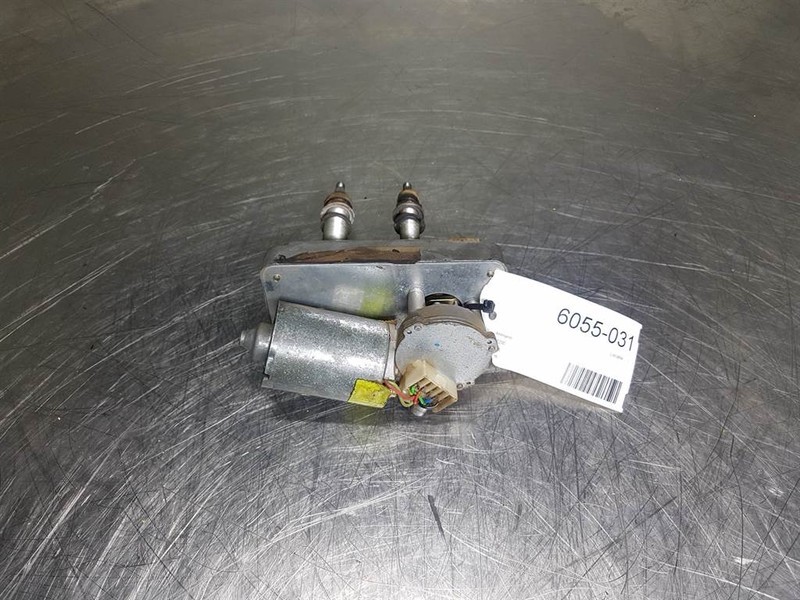 Ahlmann AZ200-Valeo 107864-4195263A-Wiper motor - Sistema eléctrico para Maquinaria de construcción: foto 2 Ahlmann AZ200-Valeo 107864-4195263A-Wiper motor - Sistema eléctrico para Maquinaria de construcción: foto 2