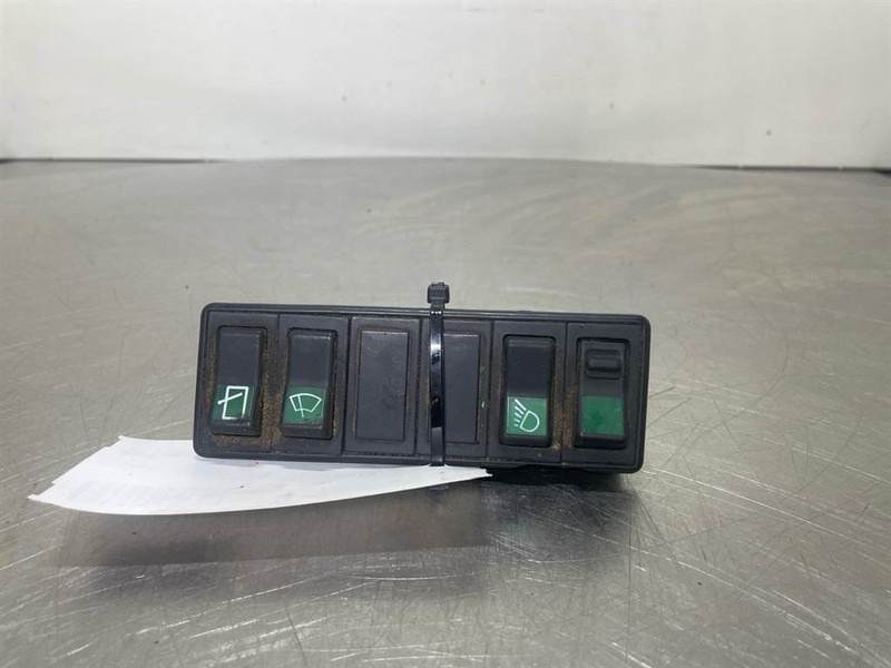 Ahlmann AZ6 - Switch/Schalter/Schakelaars - Sistema eléctrico para Maquinaria de construcción: foto 1 Ahlmann AZ6 - Switch/Schalter/Schakelaars - Sistema eléctrico para Maquinaria de construcción: foto 1