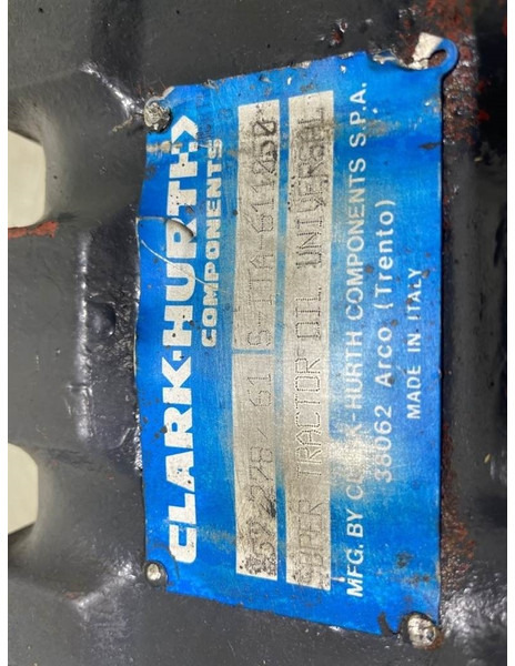 CLARK-HURTH 357/278/61-2780600812-Axle housing/körper/trechter - Eje y piezas para Maquinaria de construcción: foto 3 CLARK-HURTH 357/278/61-2780600812-Axle housing/körper/trechter - Eje y piezas para Maquinaria de construcción: foto 3